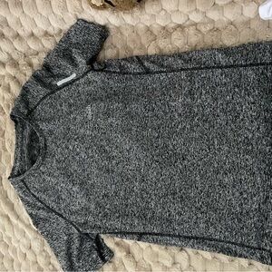 Men’s athletic tee